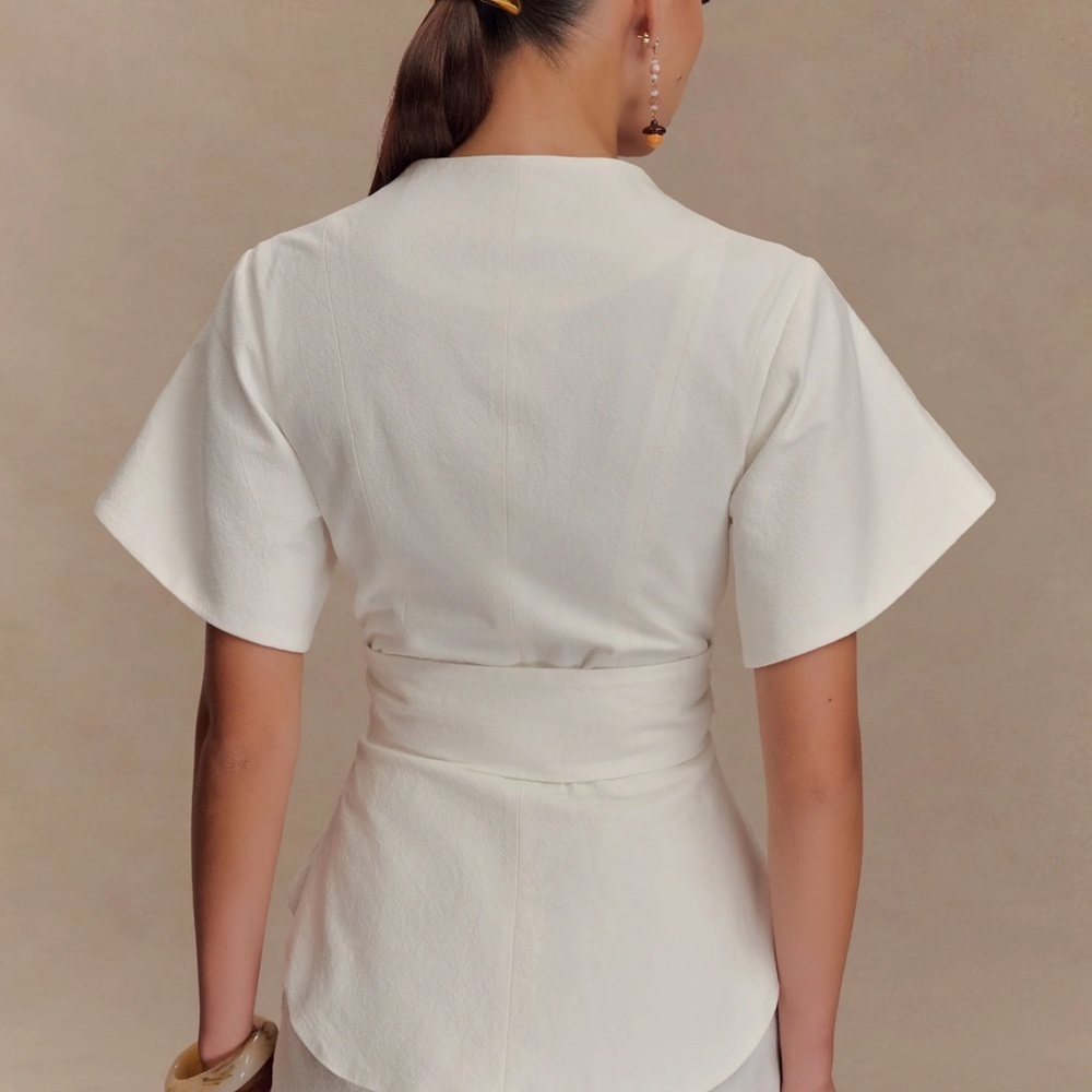 Meshki White Square-Neck Short Sleeve Peplum Top with Gold Hardware - Picture 3 of 3